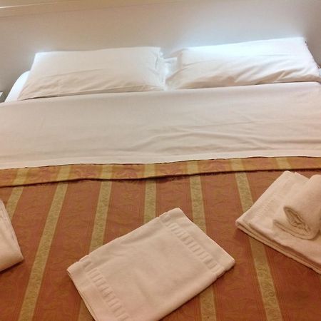 Rome Palace Hotel ห้อง รูปภาพ