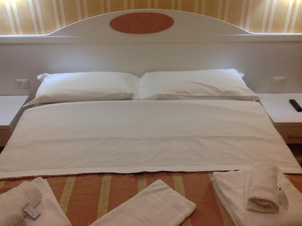 Rome Palace Hotel ห้อง รูปภาพ